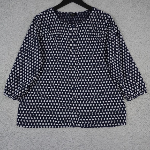 Talbots Tops - Talbots Shirt Womens Medium Blue White Button Up Embroidered 3/4 Sleeve Top